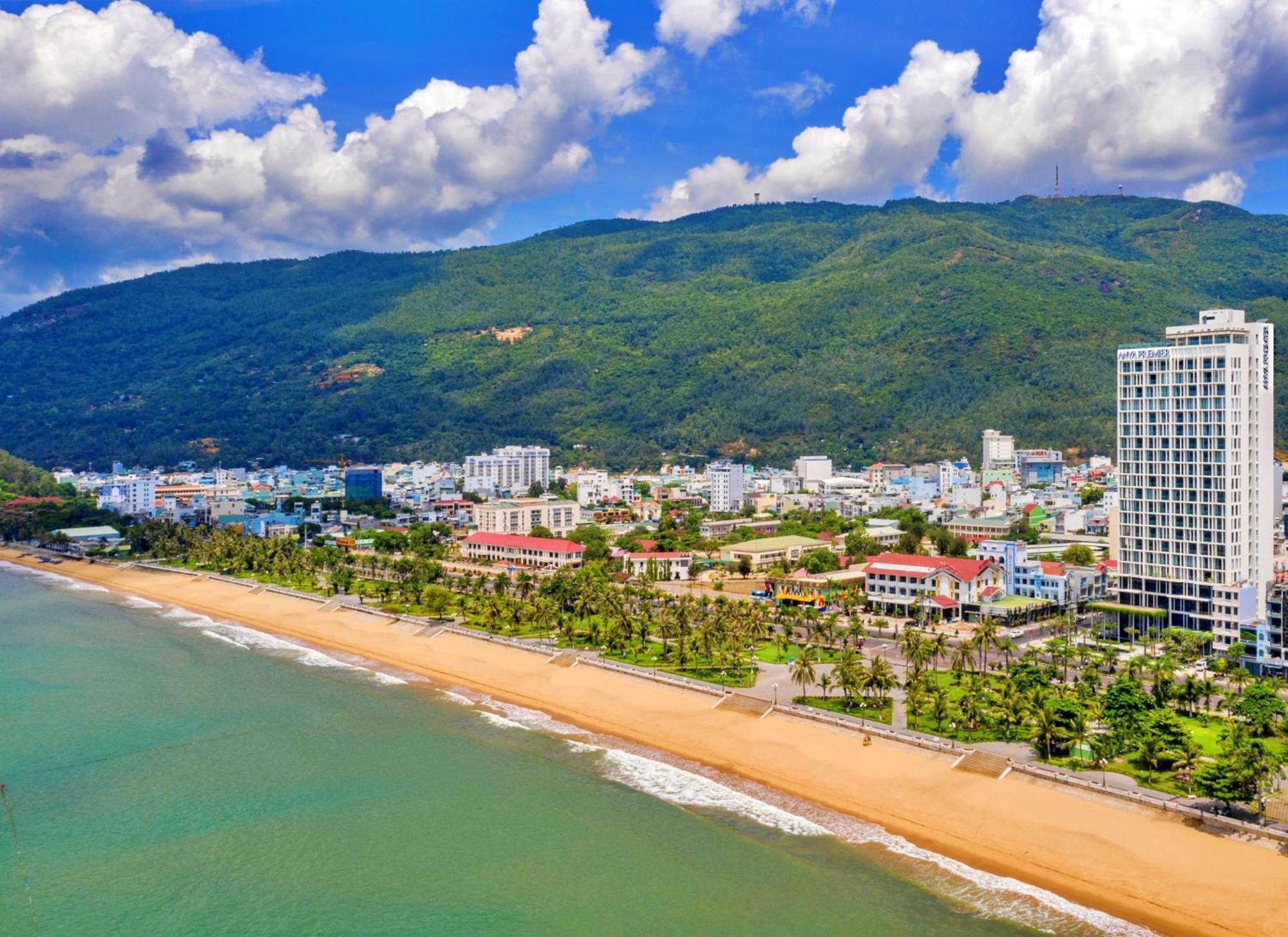 Anya Premier Hotel Quy Nhon Exterior foto